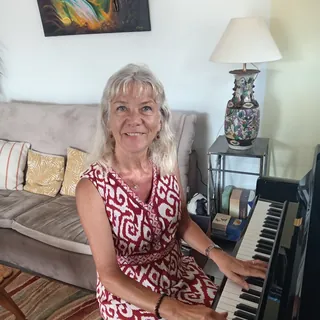 Marie-Laure Cleret